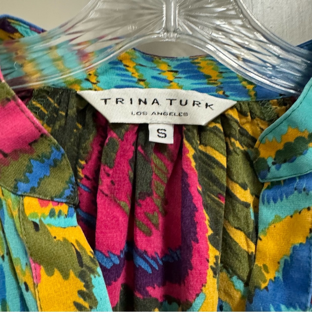 Trina Turk Nomadic Peacock Ingrid Top in Multi Silk Blend Size Small Popover - Picture 2 of 12